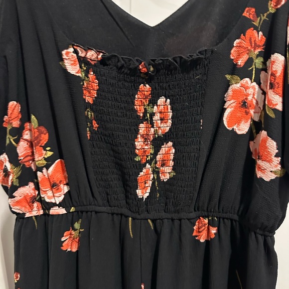 Floral Jumpsuit - Picture 3 of 3